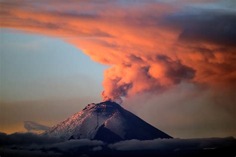 What Is The Name Of Largest Volcano On Earth The Earth Images