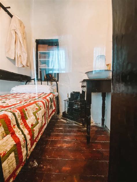 Look Inside The Smallest House In Britain A Teeny Treasure In Conwy