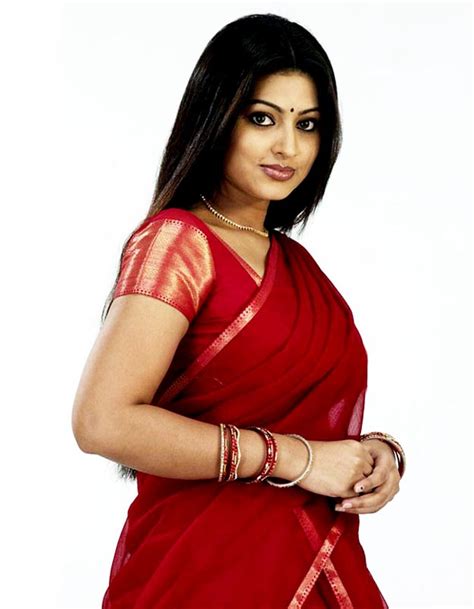 Photo Sharing South Actress Sneha Saree Photos