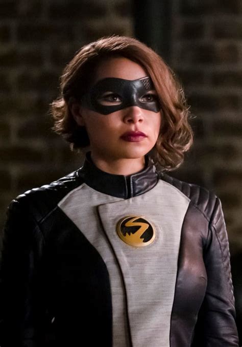 The flash season 5 episode 4: The Flash Season 5 Episode 14 Review: Cause and XS - TV ...