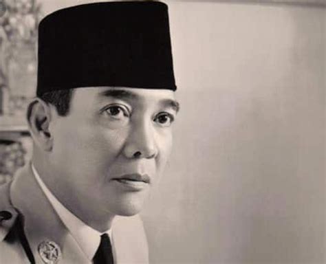 Kumpulan gambar pahlawan nasional gambar ir. Nama Pahlawan Indonesia Beserta Gambarnya : Pengajar.co.id