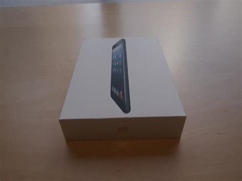 Unboxing The Apple Ipad Mini