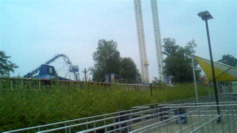 Top thrill dragster is a steel accelerator roller coaster built by intamin at cedar point in sandusky, ohio, united states. Top Thrill Dragster - YouTube