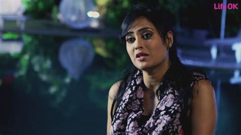 Savdhaan India Watch Episode 20 Actress Is Stalked By Her Manager