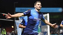 Sam Vokes: Wycombe striker agrees new contract ahead of League One play ...