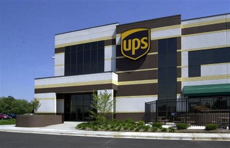 Maybe you would like to learn more about one of these? UPS Corporate Office Headquarters, Address, Email, Phone ...