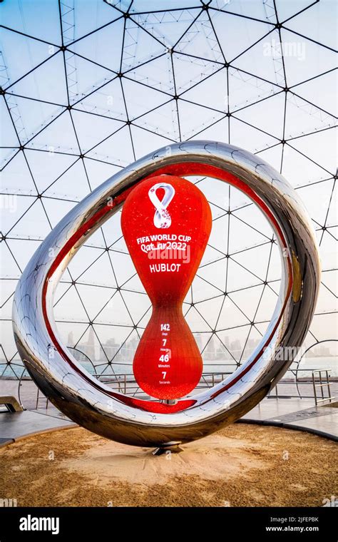 Fifa World Cup Qatar 2022 Official Countdown Clock Powered By Hublot