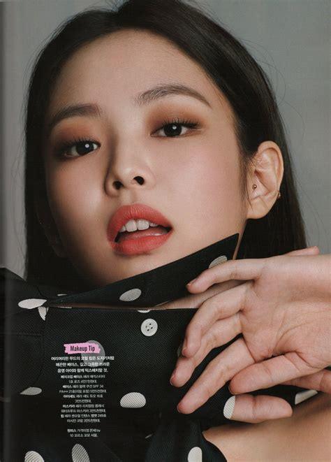 BlΛckpiИk Global On Twitter Scan Jennie For Cosmopolitan Korea March 2019 Issue Jennie