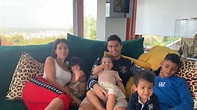 Cristiano Ronaldo curte dia de descanso ao lado da mulher e dos filhos