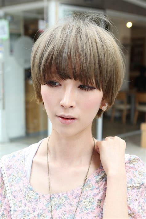 Beautiful Bowl Cut With Retro Fringe Short Japanese Hairstyle For