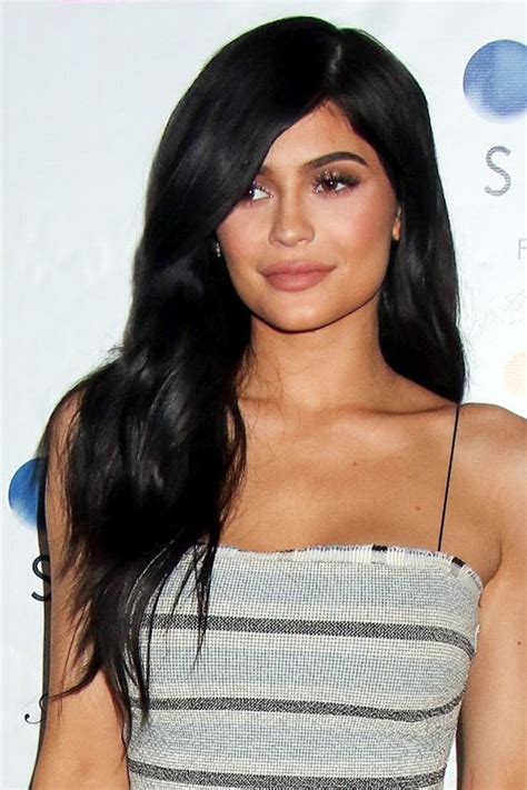 Is Kylie Jenners Hair Black Or Brown Famous Person
