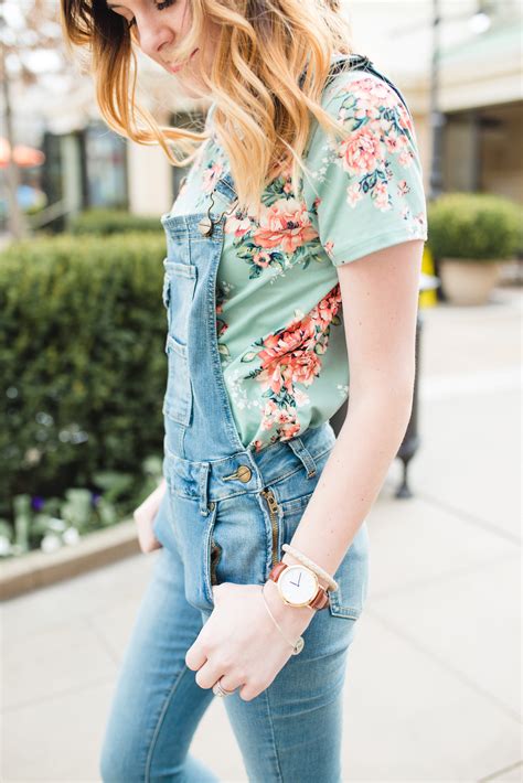 6 Stylish Ways To Wear Your Overalls Everyday Ellis