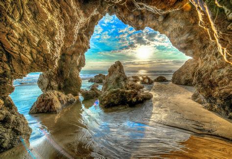 View Of Ocean Through Beach Cave Fondo De Pantalla Hd Fondo De