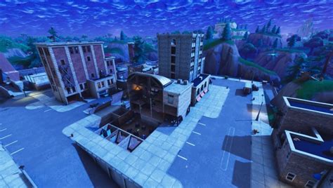 New Leak Suggests Tilted Towers May Get Destroyed In Fortnite Battle