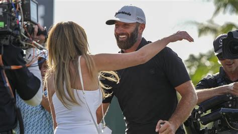 Paulina Gretzky Posts Sultry Topless Photo In Her ‘good Jeans News