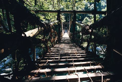 Kazurabashi Kazurabashi Vine Bridge In The Iya Valley Area Flickr