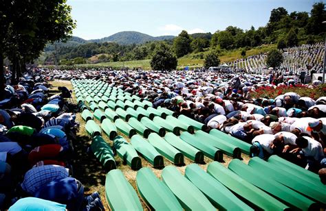 Genocid u srebrenici), was the july 1995 killing of more than 8,000 bosniaks (bosnian muslims), mainly men and boys, in and around the town of srebrenica during the bosnian war. Srebrenica Anniversary: Thousands Mark 21 Years Since ...