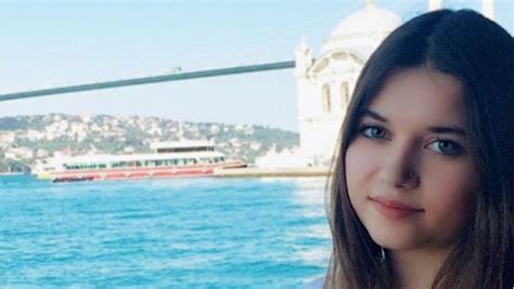 Maybe you would like to learn more about one of these? افرا ساراكوجلو Afra Saraçoğlu - ايجه في مسلسل السيدة فضيلة ...