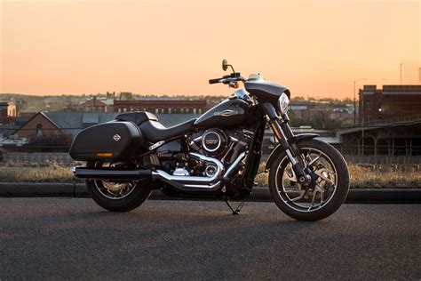 Harleydavidson Sport Glide 2023 Colours Available In 0 Colours In