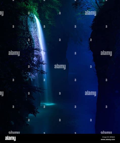 Glowing Waterfall Hi Res Stock Photography And Images Alamy