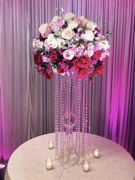 Pin By Glamorous Event Planners On Receptions Reception Decor Glass