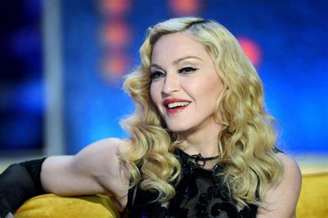 Jonathan Ross Show Tv Host Ross Upsets Madonna Over Sex Book Regret