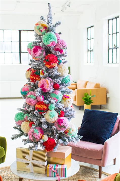 Pom Pom Treecountryliving Best Christmas Tree Decorations Cool