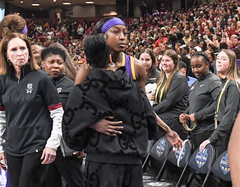 Dawn Staley Apologizes For South Carolinas Role In Fight With Lsu