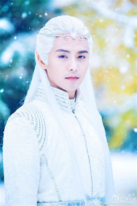 Ying Kong Shi One Eye Looks Bluer Than The Other Ice Fantasy