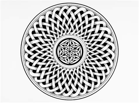 Celtic Mandala With A Center Of Interlocking Rings And Trefoils Drawing