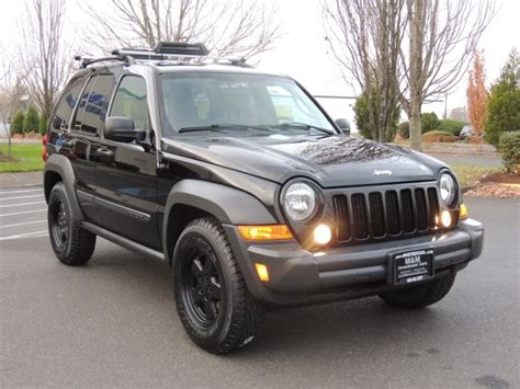 Equipped with plenty of ground clearance and generous approach, breakover. 2006 Jeep Liberty Sport 4WD DIESEL