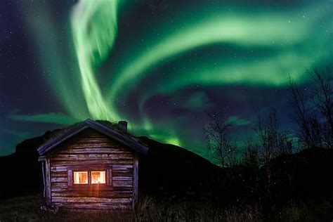 7 Best Places To See The Northern Lights Worldatlas