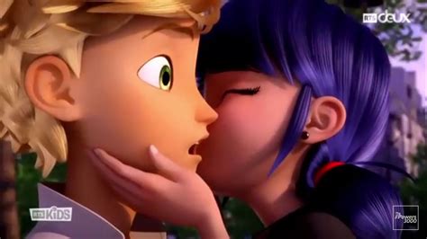 Omg Omg Omg Omg Omg Omg Adrienette Kiss Miraculous Ladybug Kiss