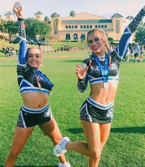 Ellabiesse Cheer Picture Poses Cheer Athletics Cheer Pictures