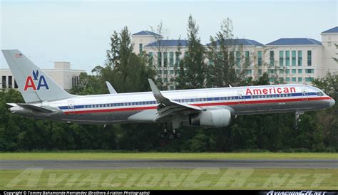 N177AN American Airlines Boeing 757 223 AviacionCR Net