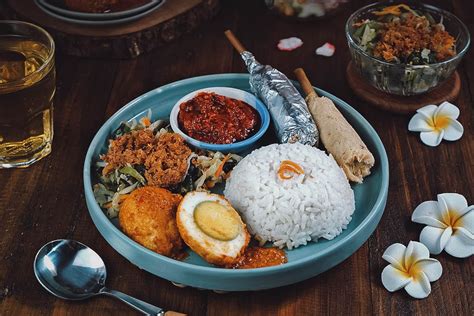 Balinese Food 10 Dishes You Need To Try In Bali Will Fly For Food