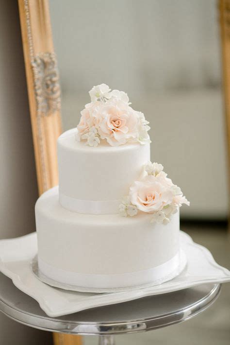 72 Best Small Wedding Cakes Images Wedding Cakes Small Wedding Cakes