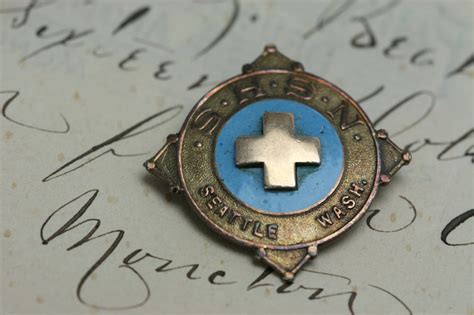 Vintage 10k Swedish Hospital School Of Nursing Lapel Pin Etsy