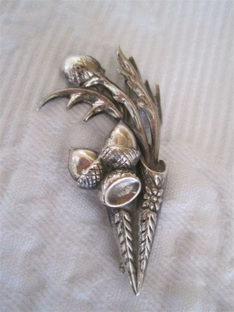 Edwardian Pin With Acorns And Thistle In Sterling Silver Vintage Silver