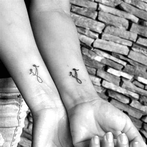 31 meaningful mother daughter tattoos to honor mom s unconditional love tattoos for daughters