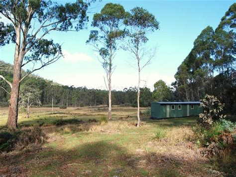 Explore a large selection of holiday accommodation, including houses, cabins & more: 400 Larcombes Road, Reedy Marsh, Tas 7304 - Property Details