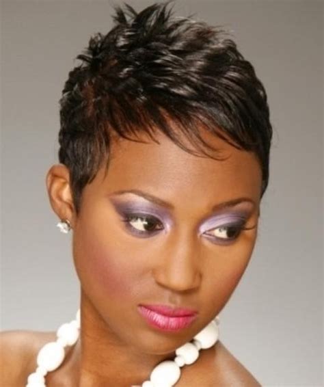 20 Collection Of African American Short Haircuts For Round Faces
