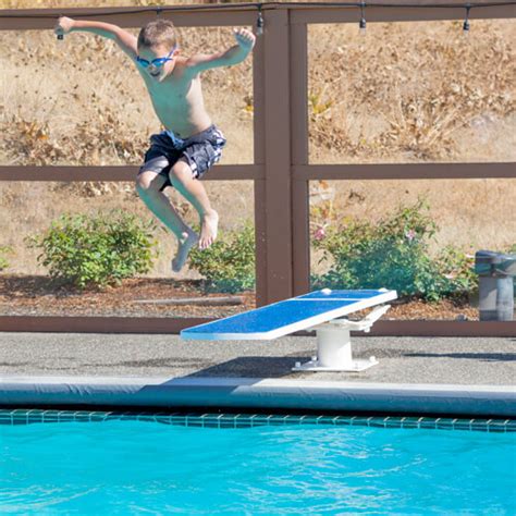 Diving Boards Review Guide Of 2020 Simply Fun Pools Diving Board