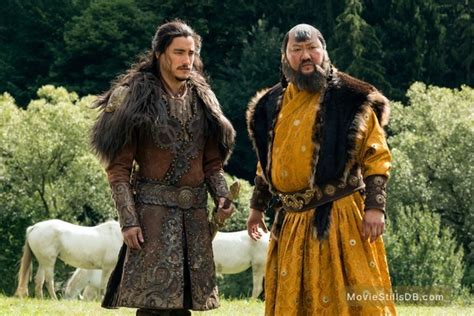 Marco Polo Episode 2x08 Publicity Still Of Benedict Wong And Remy Hii