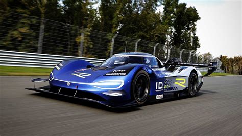 Volkswagen Show Off New Design For The Volkswagen Idr Electric Race Car