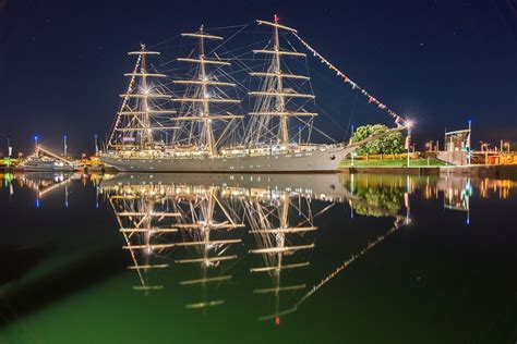 Wallpaper Lights Sailing Ship Cityscape Night Water Reflection