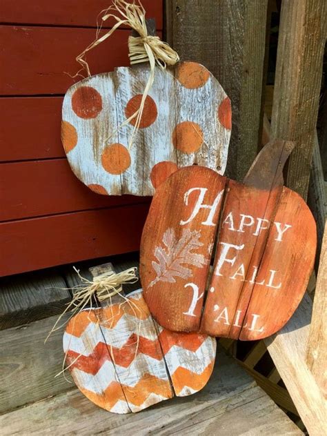Easy But Inspiring Outdoor Fall Decoration Ideas 58