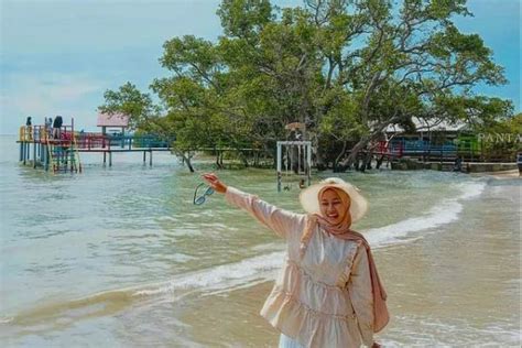 Harga Tiket Masuk Pantai Kutang Tempat Wisata Populer Di Lamongan