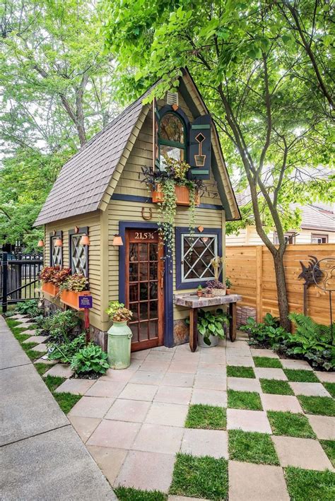 40 Best Small Front Yard For Tiny House Small Cottage Garden Ideas