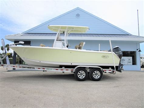 2017 Sea Hunt 235 Power Boat For Sale